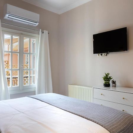 Scirocco Apartment In Corfu Center Екстер'єр фото