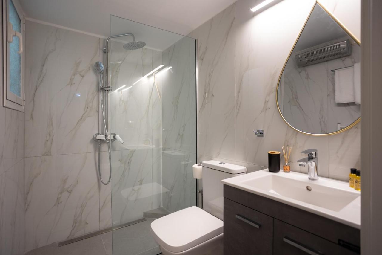 Scirocco Apartment In Corfu Center Екстер'єр фото